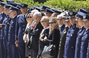 Sebastián Piñera asiste al funeral del general Fernando Matthei