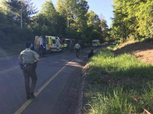 Volcamiento en bus en victoria deja al menos 10 muertos