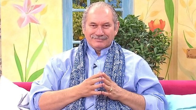 Pedro Engel criticó a Canal 13: “Es más difícil que interpretar el horóscopo chino”