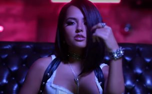 Revelan la inspiración de Becky G para escribir la canción “Mayores”