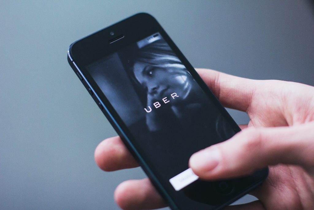 Uber revela que los datos de 57 millones de sus usuarios han sido pirateados a nivel mundial