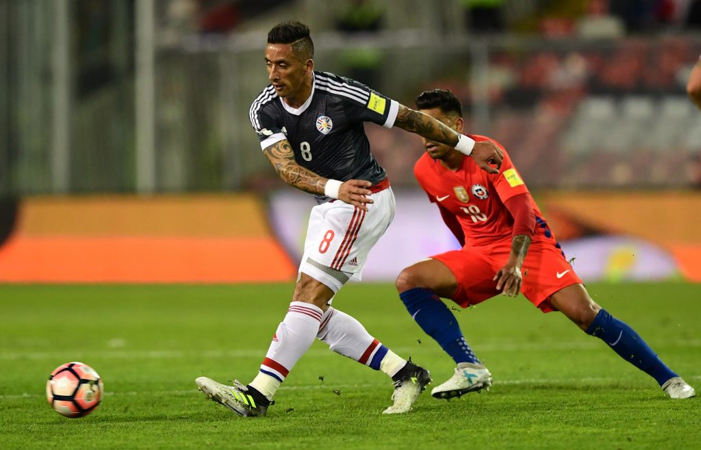 Lucas Barrios, el trotamundos que quiere “seguir jugando algunos años más”