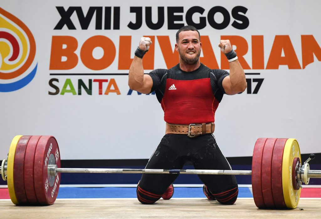 Pesista Arley Méndez es premiado como el “Mejor de los Mejores de 2017”