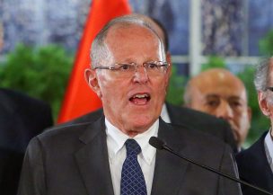 Destino de Kuczynski en manos del Congreso de Perú por Odebrecht
