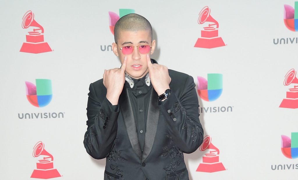 Revelan video de Bad Bunny cantando a capella