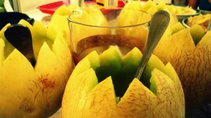 Hotel le cambió el nombre al Melón con Vino y desató la polémica en Twitter