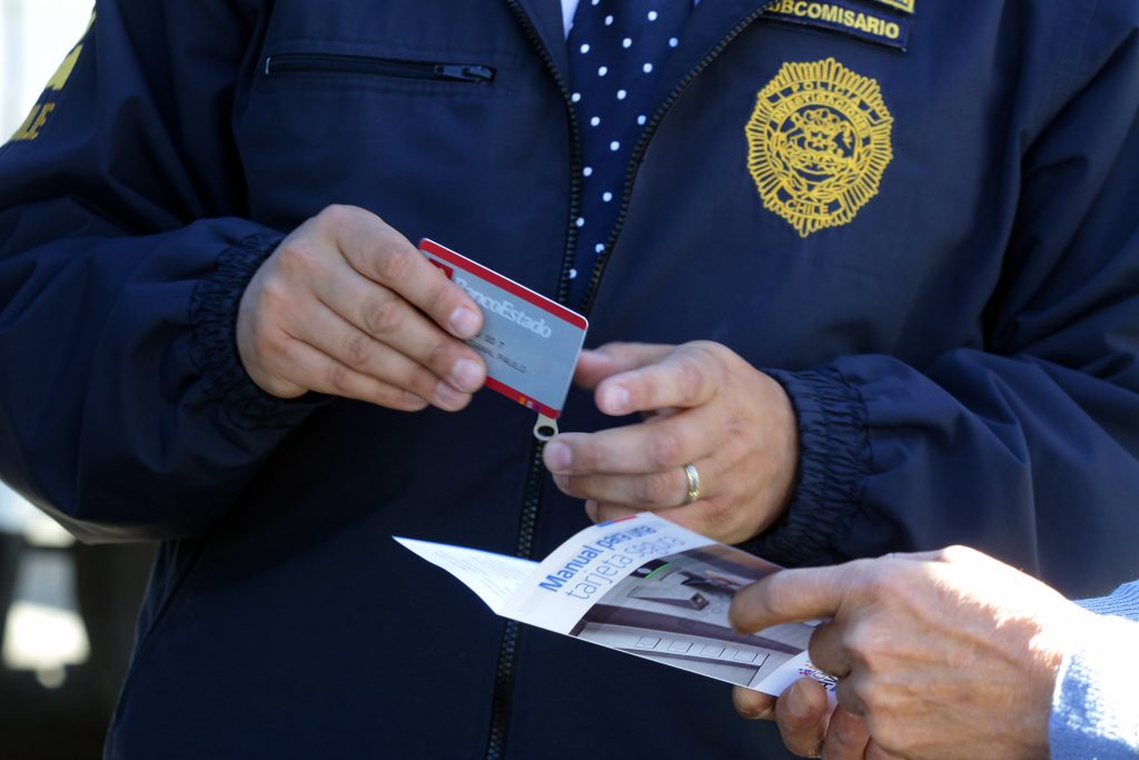 Fraudes de tarjetas bancarias disminuyeron un 12%