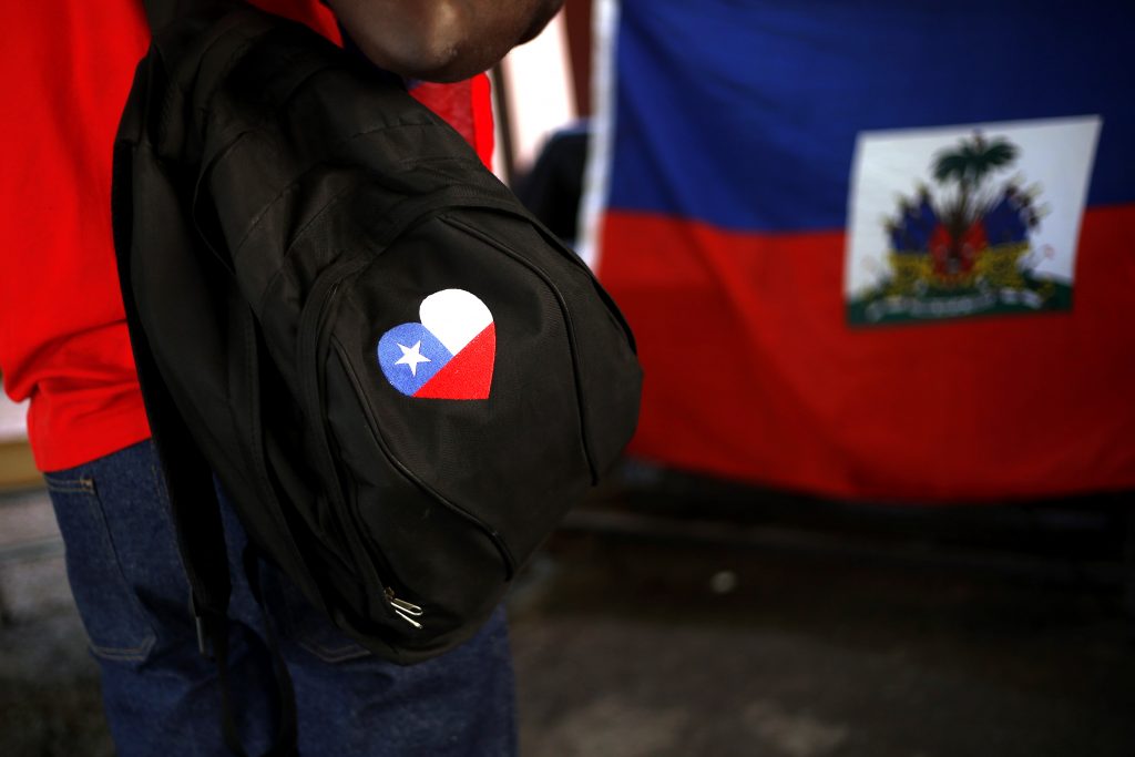 Joven haitiano se inscribió como apoderado de mesa en Temuco