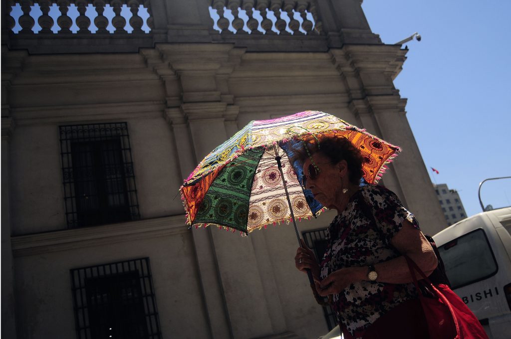 Emiten alerta meteorológica entre Valparaíso y O’Higgins por altas temperaturas