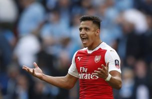 Alexis Sánchez habría rechazado millonaria oferta del equipo de Manuel Pellegrini