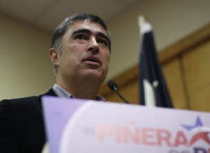 Mario Desbordes y candidatos a puestos del Gobierno: 