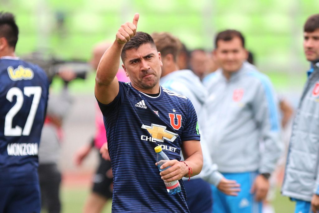 David Pizarro renovó contrato y seguirá un año más en la “U”