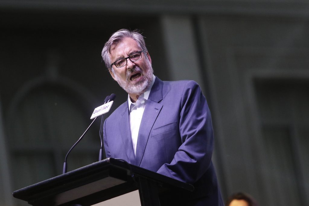 Guillier a Sánchez: “Aprecio enormemente tu apoyo”