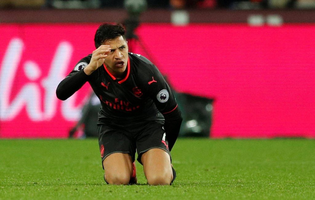 Alexis vive una nueva polémica en el Arsenal y aseguran que “cada vez lo soportan menos”