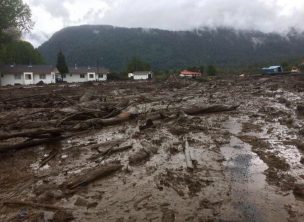 VIDEO | Prefectura Aerea de Carabineros apoya labores de emergencia en Chaitén