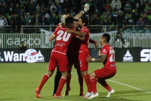 Calera ganó en penales y Wanderers se fue a la B