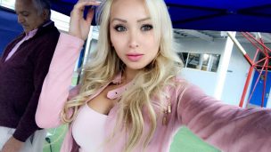 Daniella Chávez sorprendió a sus seguidores con su look de vocal de mesa
