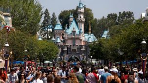 Apagón en Disneyland obligó a evacuar varias atracciones