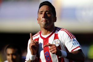 Lucas Barrios ficharía en Colo Colo y sería el mejor pagado del fútbol chileno