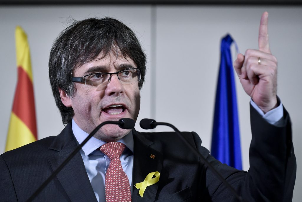 Fiscalía española pedirá detención de Puigdemont si viaja a Dinamarca
