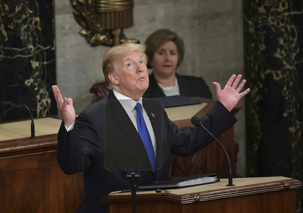 Trump habló con AMLO, pero confirma que México pagará por el muro