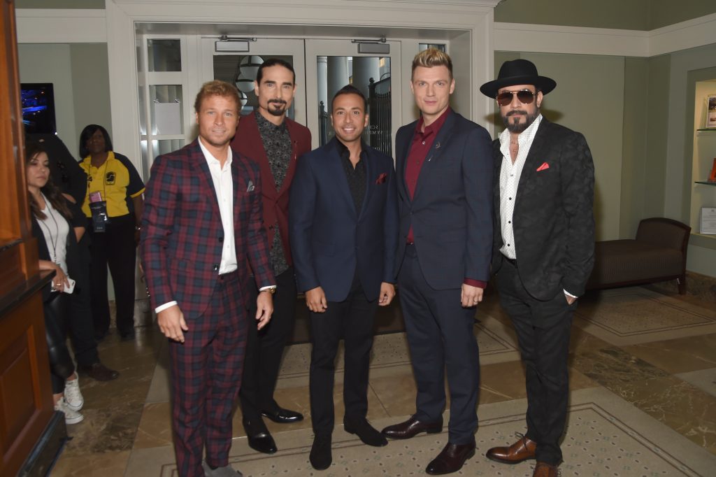 Miembro de los Backstreet Boys suma una nueva acusación de abuso sexual