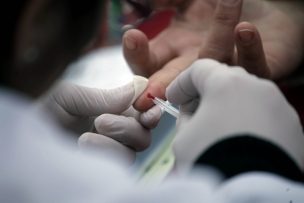 Examen de sangre experimental detecta cáncer de forma precoz