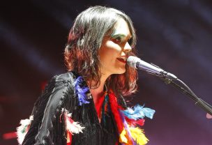 Camila Moreno se retira de La Cumbre del Rock y acusa falta de 