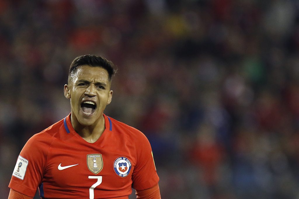 Alexis mostró su primer “lujito” con el sueldo del Manchester United