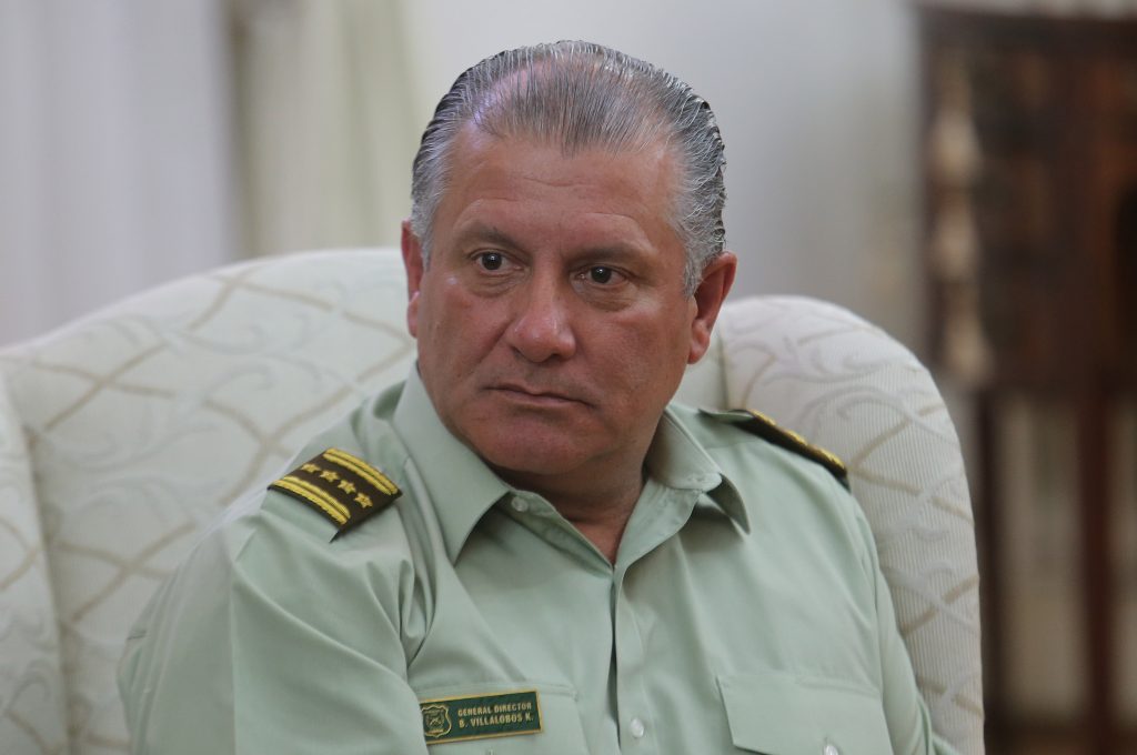 Operación Huracán: Villalobos se mantiene como general director de Carabineros