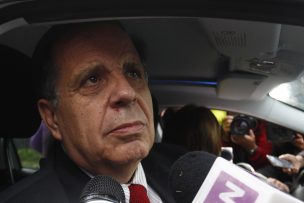 Gutenberg Martínez analiza renunciar a la Democracia Cristiana