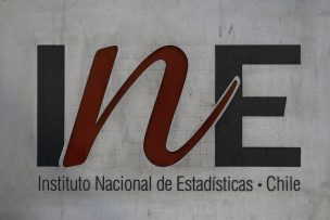 Desempleo llega al 6,4% con aumento de ocupados en Enseñanza y Adm. Pública