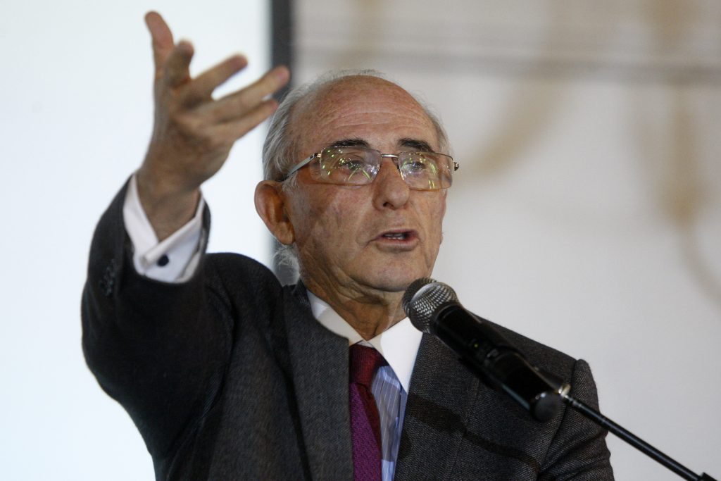 Bitar plantea dura autocrítica por derrota en elecciones presidenciales