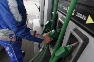 Informan baja del precio de las bencinas, pero sube el kerosene y el gas licuado