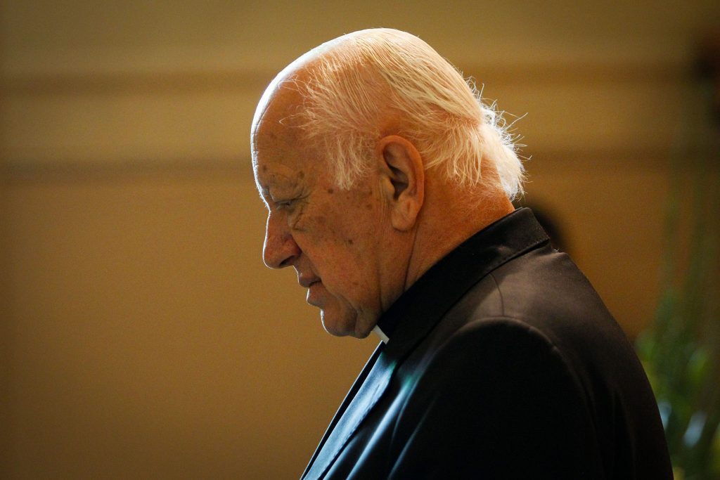 Ezzati por atentados a templos católicos: “Las formas no son las adecuadas”