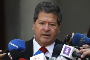 Partido Radical pide a Villalobos “que se haga cargo” de la crisis institucional