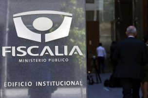 Fiscal cita a declarar a grales. Villalobos, Blu y Teuber por filtraciones a CAM