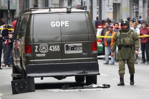 Artefacto sospechoso frente a edificio de Mega obligó a evacuar las dependencias del canal: se trataba de un bolso de delivery