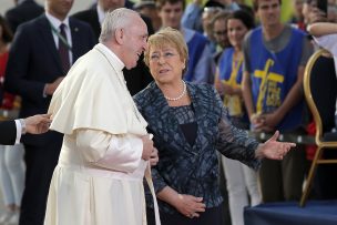 Bachelet califica al Papa Francisco como 