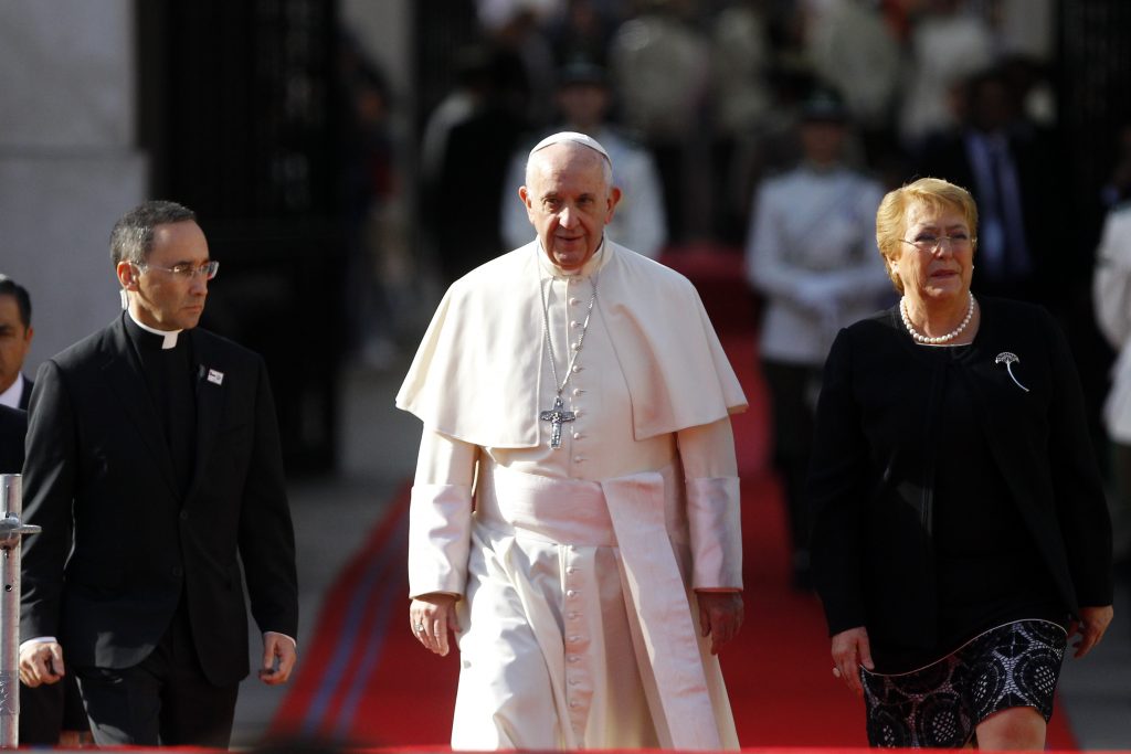 Gobierno por Barros en misa del Papa: “Esas son decisiones de la iglesia”