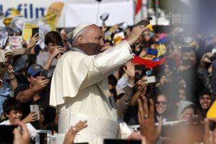 Multitudinaria recepción al papa Francisco en el Parque O'Higgins