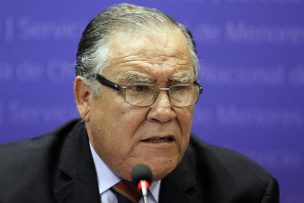 Campos explica proyecto que elimina indulto a reos por delitos de lesa humanidad