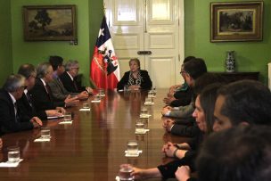 Presidenta se reúne con rectores de Ues estatales tras aprobación de proyecto