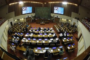 Aprueban proyecto que incluye educación financiera en enseñanza media