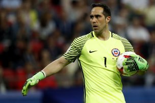 Claudio Bravo volvió a jugar en la victoria del Manchester City ante Cardiff