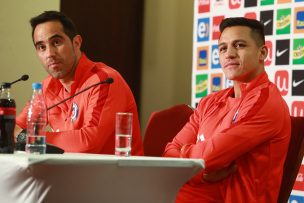 Claudio Bravo: “Si Alexis viene al Manchester City, bienvenido”