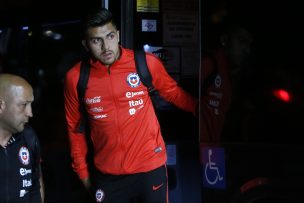 César Pinares llegó a Chile para negociar exclusivamente con Colo Colo