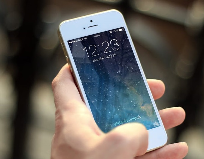 Apple es investigado en Francia por “obsolescencia programada” de sus iPhone