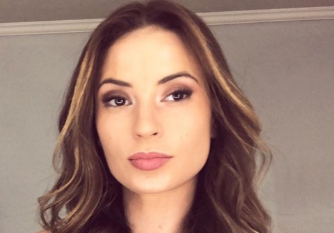 VIDEO| Julia Fernandéz mostró su sensual sesión de fotos para un calendario