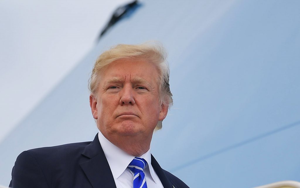 Trump critica a los “catastrofistas” del cambio climático en Davos